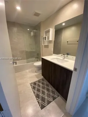 488 NE 18th Street Miami FL 33132