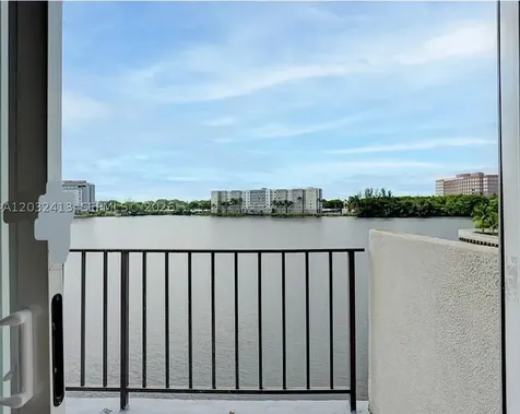 5501 NW 7th Street Miami FL 33126
