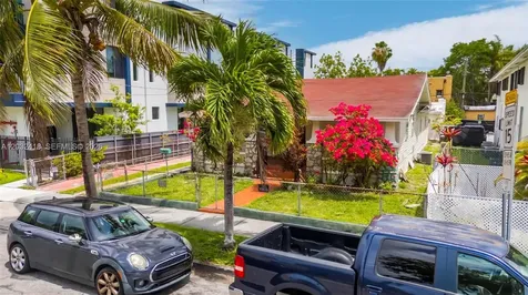 1243 SW 3rd Street Miami FL 33135