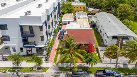 1243 SW 3rd Street Miami FL 33135