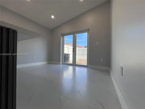 2834 W 75th Terrace Hialeah FL 33018