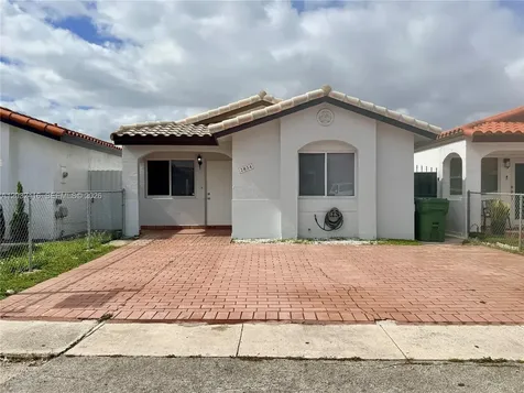 2834 W 75th Terrace Hialeah FL 33018