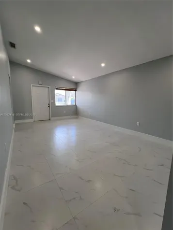 2834 W 75th Terrace Hialeah FL 33018