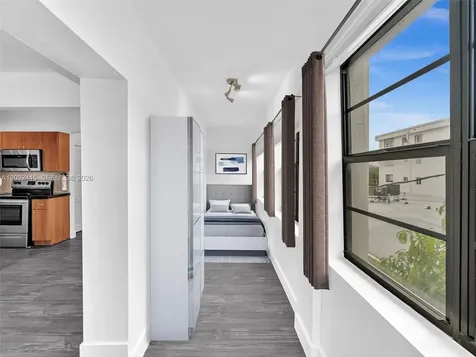 934 Michigan Avenue Miami Beach FL 33139