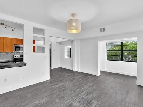 934 Michigan Avenue Miami Beach FL 33139