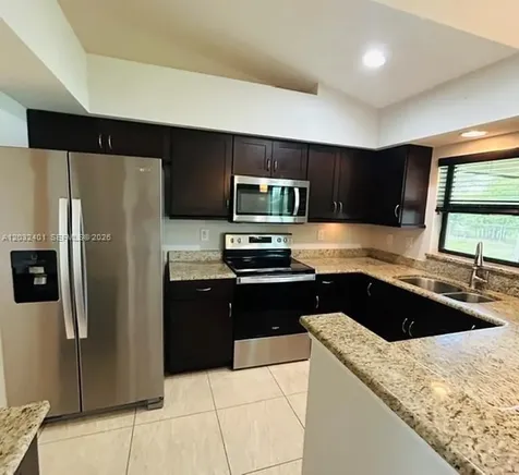 20 NE 20th Avenue Cape Coral FL 33909