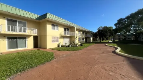 505 NW 177th Street Miami Gardens FL 33169