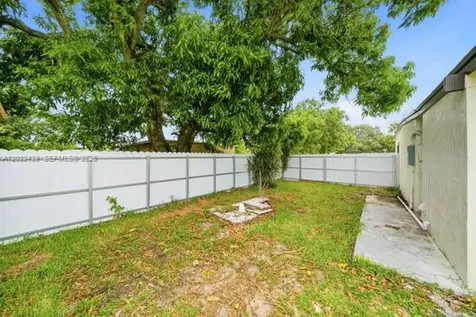 2520 NW 160th Street Miami Gardens FL 33054