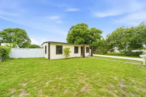 2520 NW 160th Street Miami Gardens FL 33054