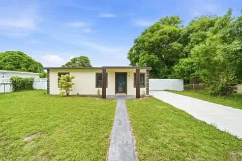 2520 NW 160th Street Miami Gardens FL 33054