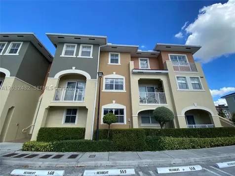 8800 NW 107th Court Doral FL 33178