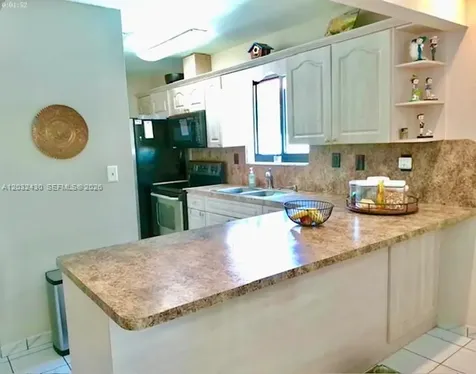 6527 W 22nd Lane Hialeah FL 33016