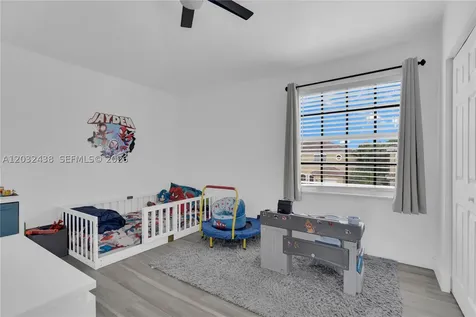 223 SW 120th Avenue Pembroke Pines FL 33025