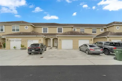 223 SW 120th Avenue Pembroke Pines FL 33025