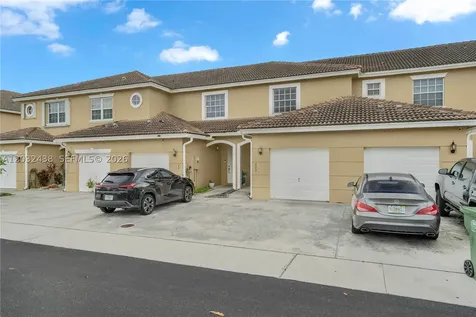 223 SW 120th Avenue Pembroke Pines FL 33025