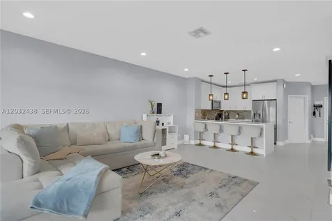 223 SW 120th Avenue Pembroke Pines FL 33025