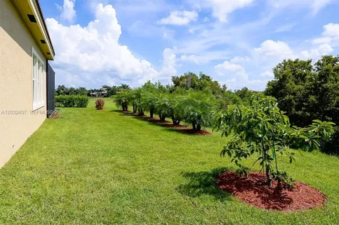 11931 SW Aventino Drive Port St. Lucie FL 34987