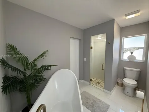 389 NE Surfside Avenue Port St. Lucie FL 34983
