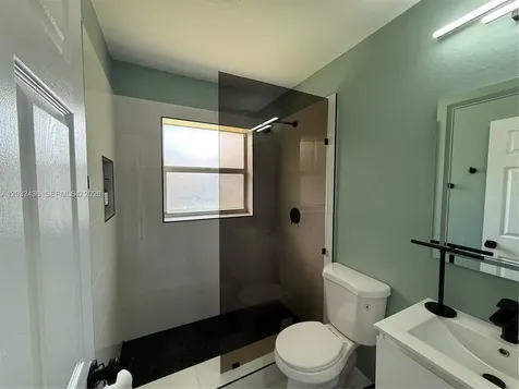389 NE Surfside Avenue Port St. Lucie FL 34983