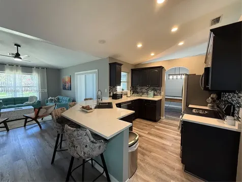 389 NE Surfside Avenue Port St. Lucie FL 34983