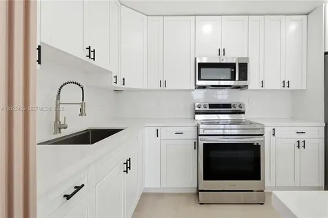 701 NW 176th Terrace Miami Gardens FL 33169