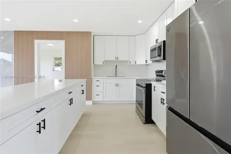 701 NW 176th Terrace Miami Gardens FL 33169