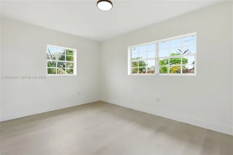 701 NW 176th Terrace Miami Gardens FL 33169