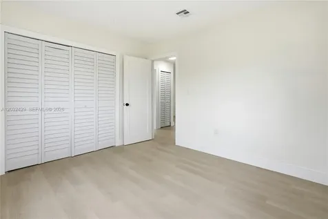 701 NW 176th Terrace Miami Gardens FL 33169