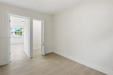 701 NW 176th Terrace Miami Gardens FL 33169
