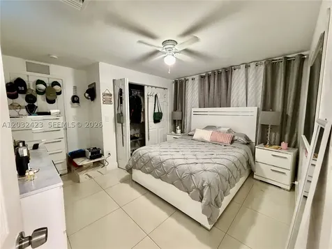 2780 SW 90th Avenue Miami FL 33165