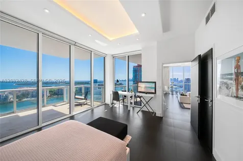 50 S Pointe Drive Miami Beach FL 33139