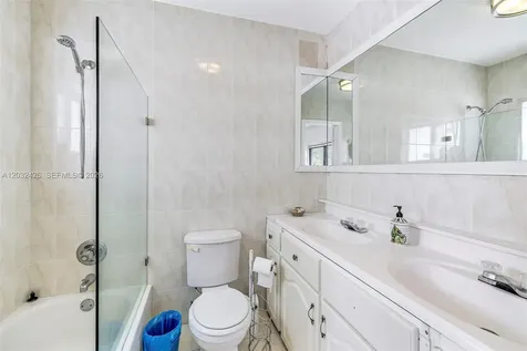 12085 W Dixie Highway Biscayne Park FL 33161