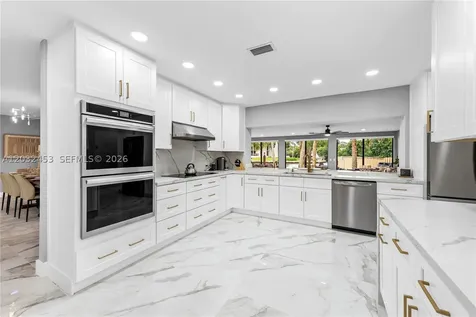 1030 SW 14th Terrace Fort Lauderdale FL 33312