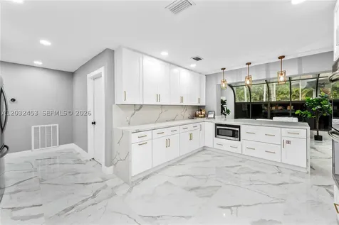 1030 SW 14th Terrace Fort Lauderdale FL 33312