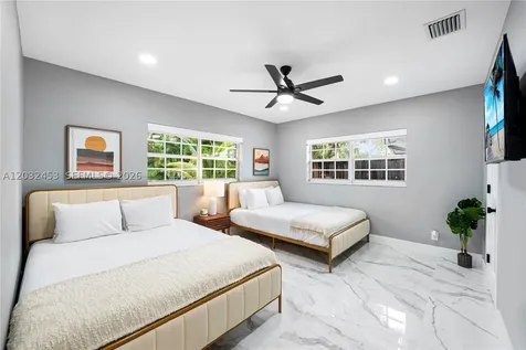 1030 SW 14th Terrace Fort Lauderdale FL 33312