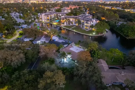 1030 SW 14th Terrace Fort Lauderdale FL 33312