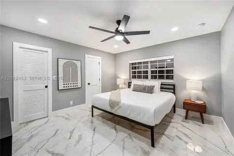 1030 SW 14th Terrace Fort Lauderdale FL 33312