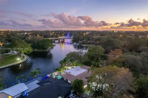 1030 SW 14th Terrace Fort Lauderdale FL 33312