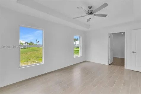 2221 NW 43rd Cape Coral FL 33993
