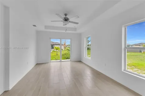 2221 NW 43rd Cape Coral FL 33993
