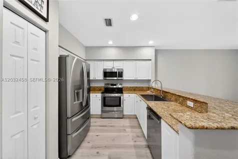 2827 SW 83rd Terrace Miramar FL 33025