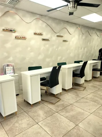 4237 Hollywood Boulevard Hollywood FL 33021