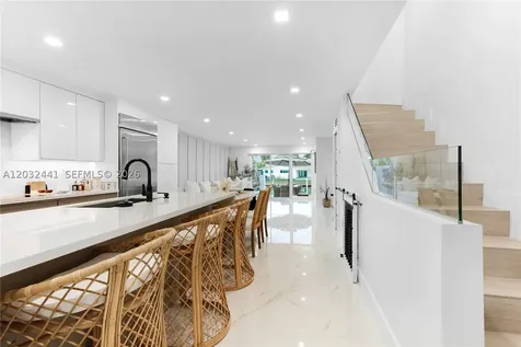 2115 NE 123rd Street North Miami FL 33181