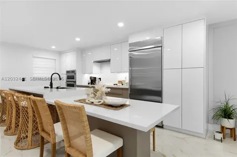 2115 NE 123rd Street North Miami FL 33181