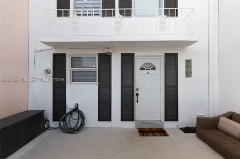2115 NE 123rd Street North Miami FL 33181