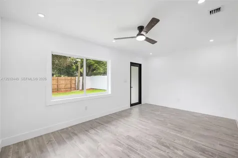 3260 NW 95th Terrace Miami FL 33147