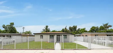 3260 NW 95th Terrace Miami FL 33147