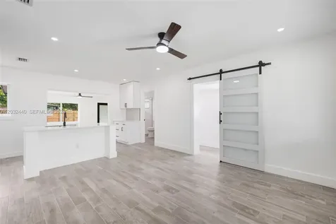 3260 NW 95th Terrace Miami FL 33147