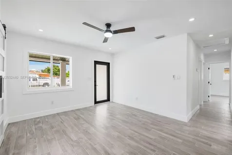 3260 NW 95th Terrace Miami FL 33147