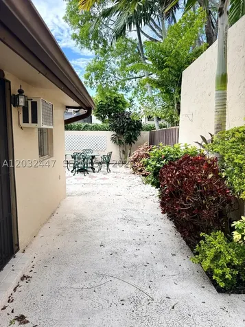 9119 SW 129th Lane Miami FL 33176